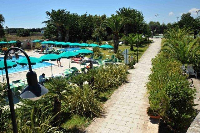 Resort La Brunese توري ديل أورسو المظهر الخارجي الصورة
